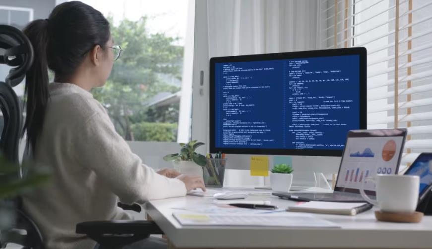 息烽县企业数字化解决方案:机器学习赋能商业模式升级的核心路径